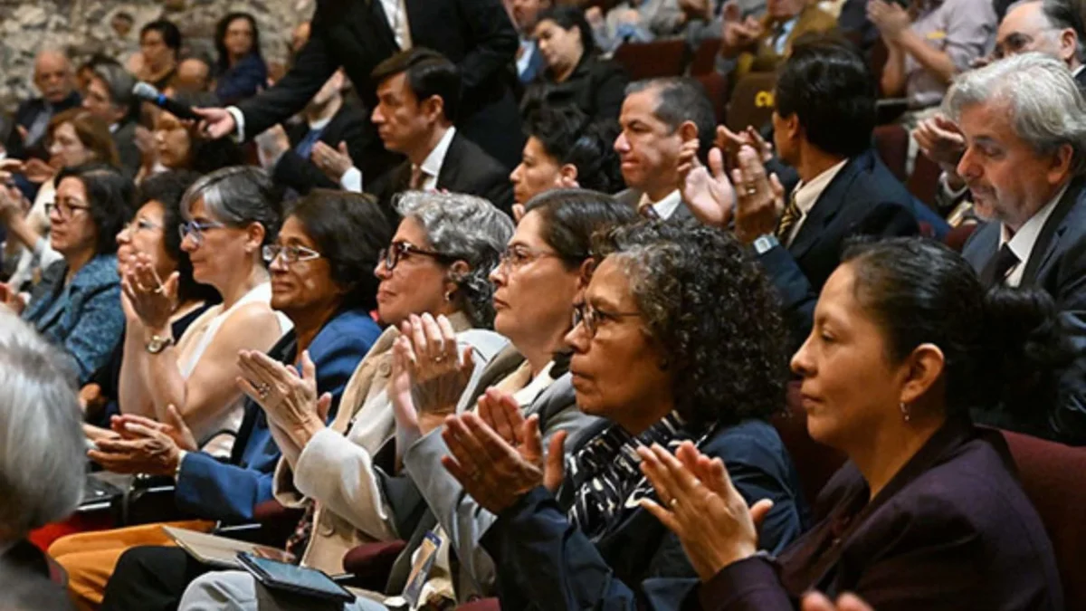 Por su destacado trabajo en diversas disciplinas, UNAM aprobó otorgar doctorado Honoris Causa a 14 personalidades nacionales y extranjeras.
