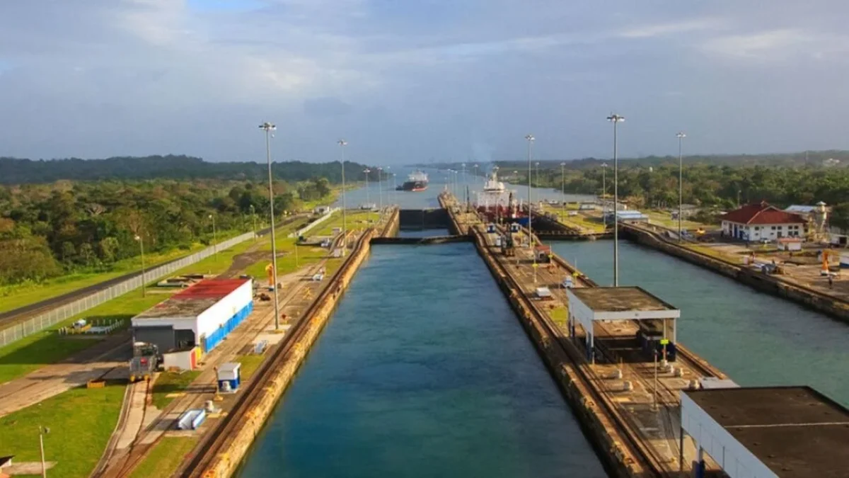 El Canal de Panamá proyecta cerrar el año fiscal 2025 con ingresos récord de 5 mil 623 millones de dólares.