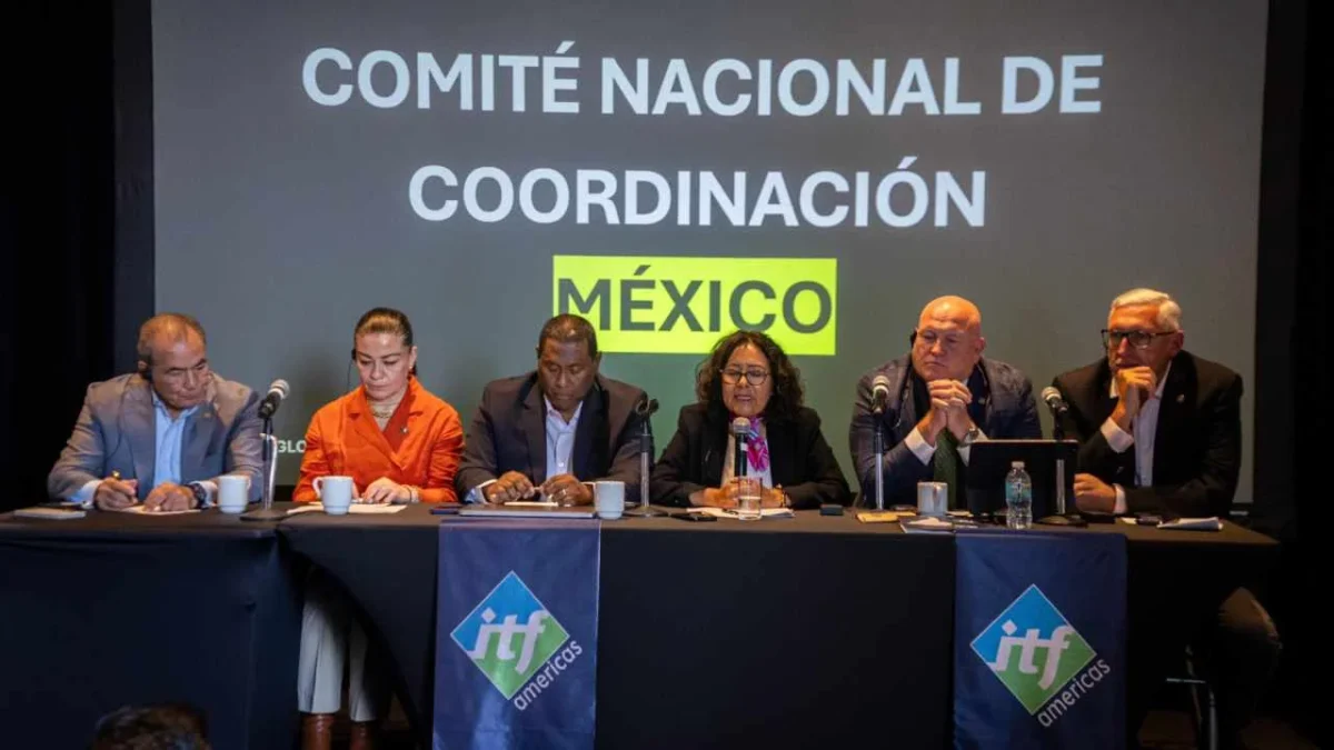 Autoridades de la CDMX y el IFT firman convenio por trabajadores del Mundial 2026.