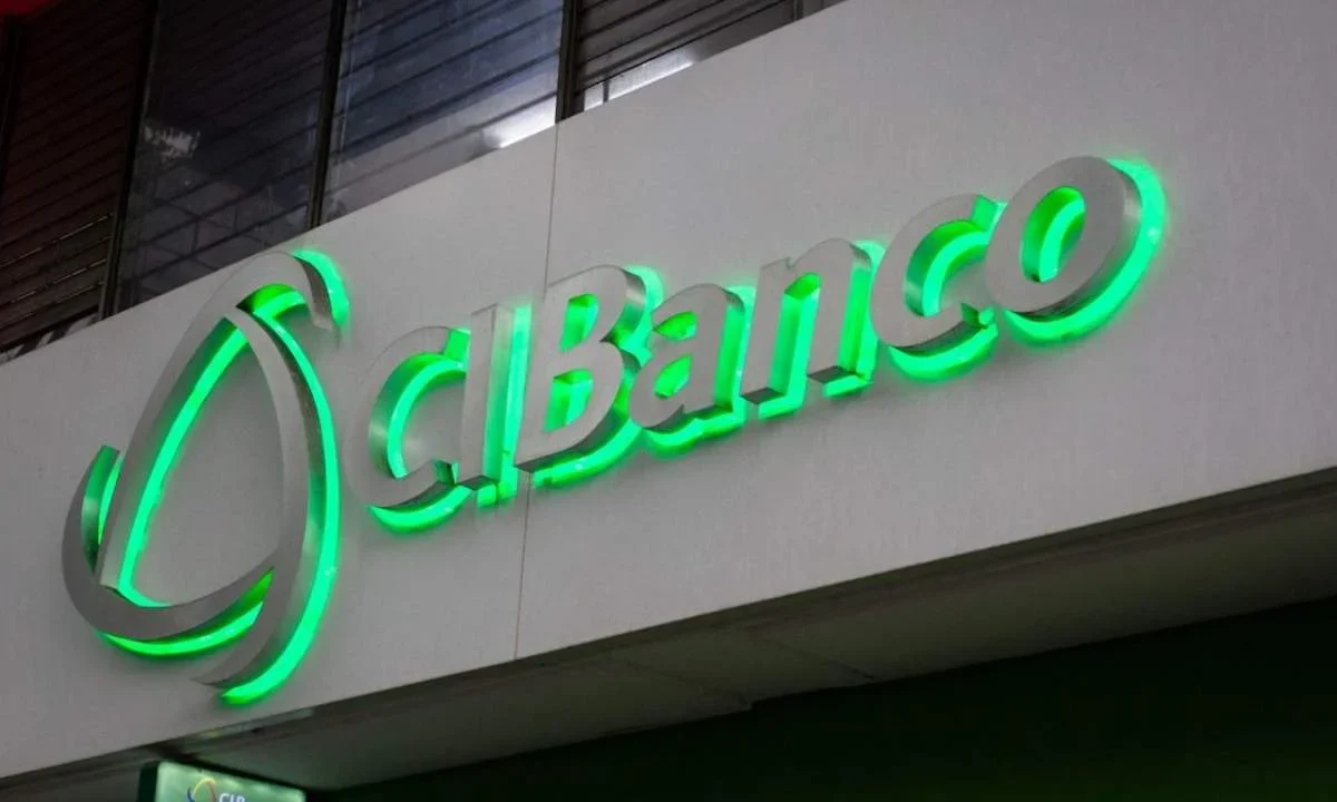 Claudia Sheinbaum comenta sobre la denuncia de CIBanco contra el Departamento del Tesoro, subrayando que la institución actúa legalmente.