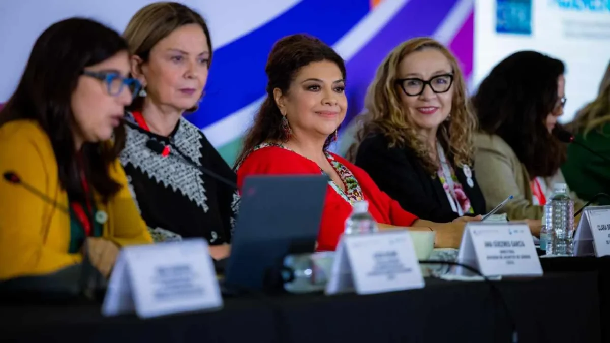 La jefa de Gobierno de la CDMX, Clara Brugada, hizo un llamado a construir una red de ciudades.