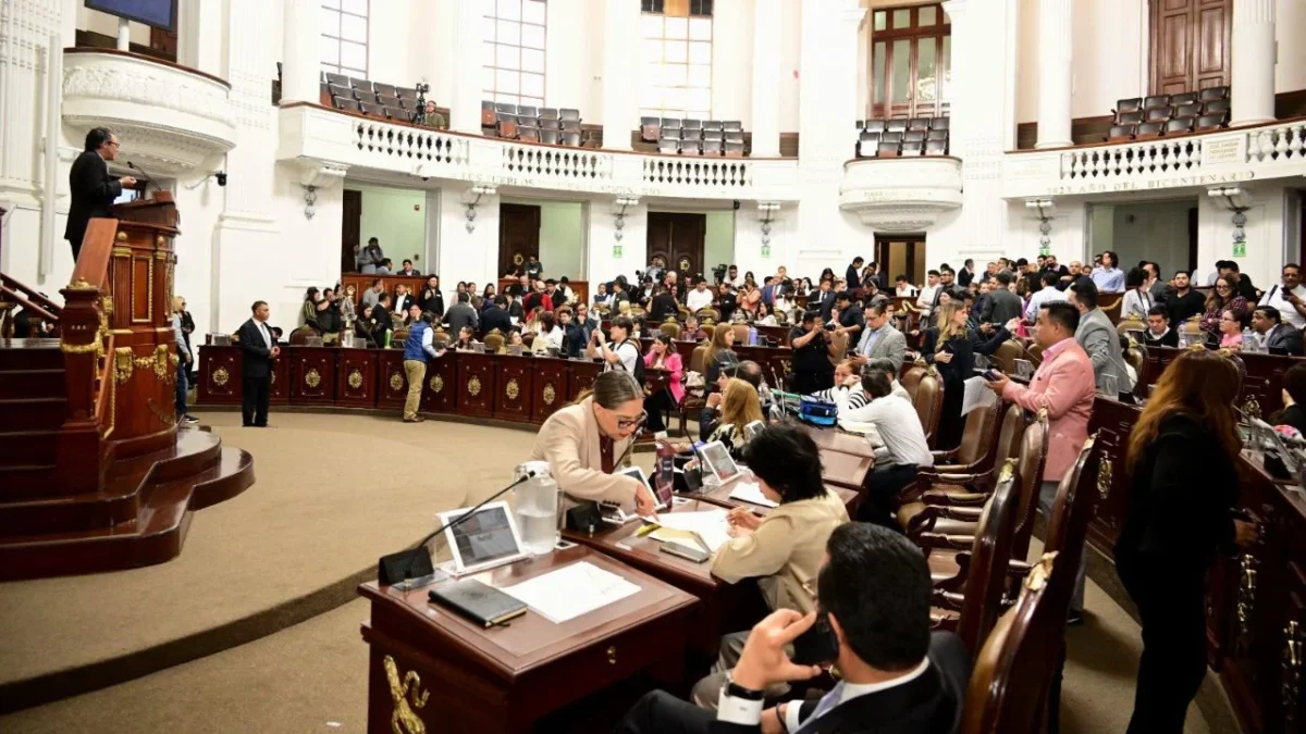 El Congreso de la Ciudad de México aprobó incluir la educación financiera en el nivel básico.