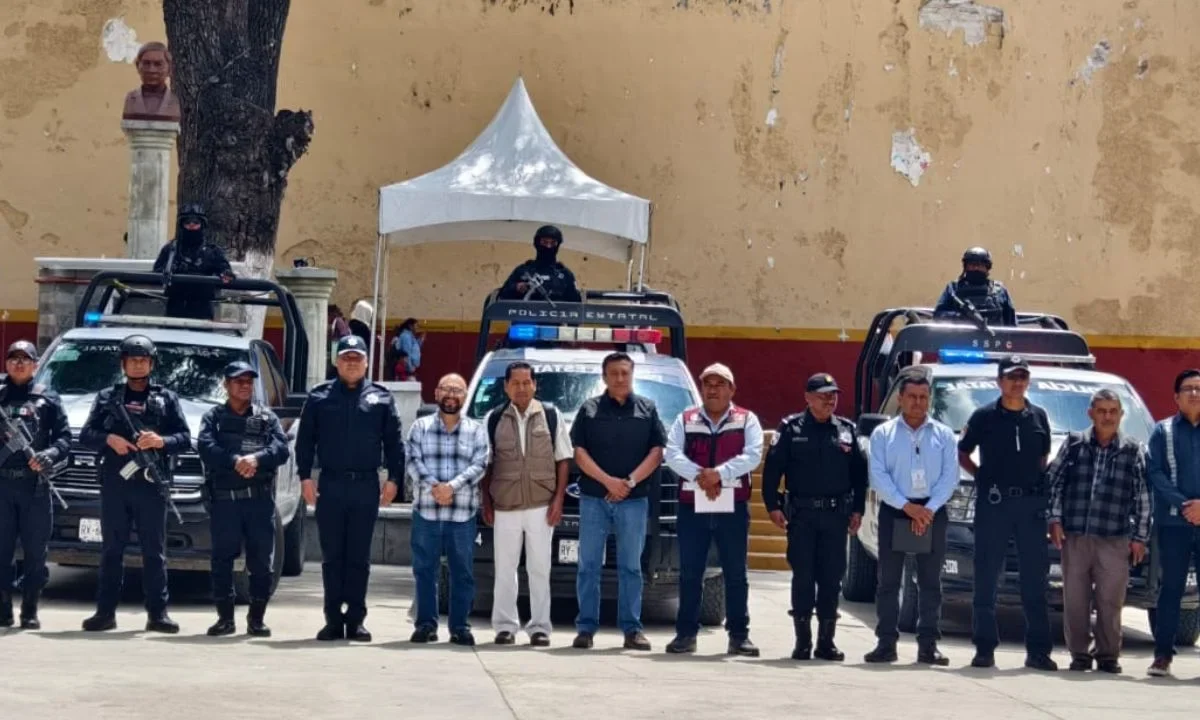 Las autoridades reforzaron la seguridad en Santiago Yosondúa y Santa María Yolotepec para privilegiar la tranquilidad de las familias.