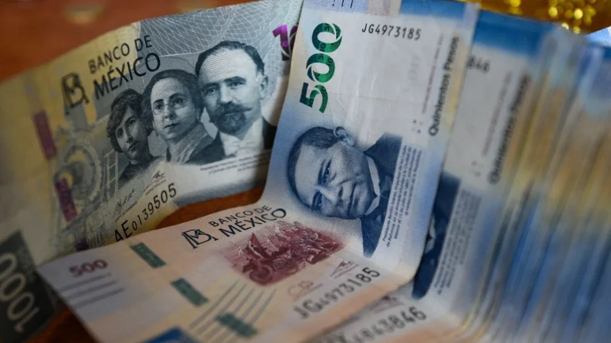 Crece 7.2% recaudación tributaria en primeros siete meses, de acuerdo con el SAT.