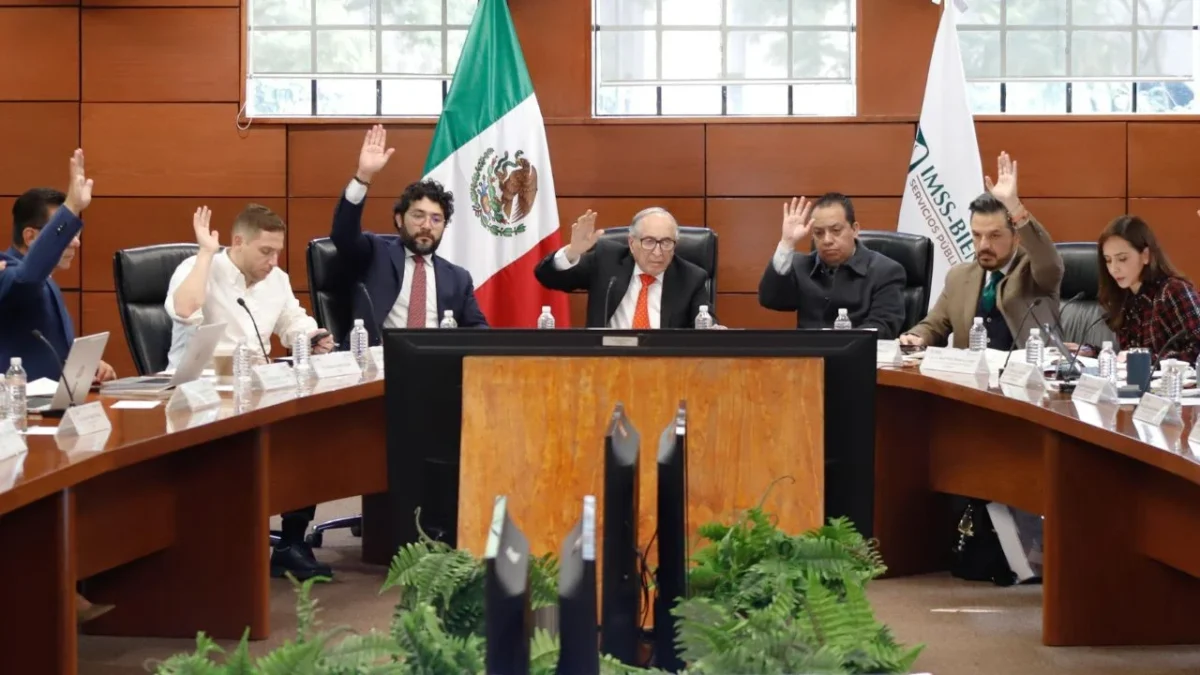 David Kershenobich, secretario de Salud, sustituye a Zoé Robledo, director del IMSS, en la presidencia de Junta de Gobierno del IMSS Bienestar.