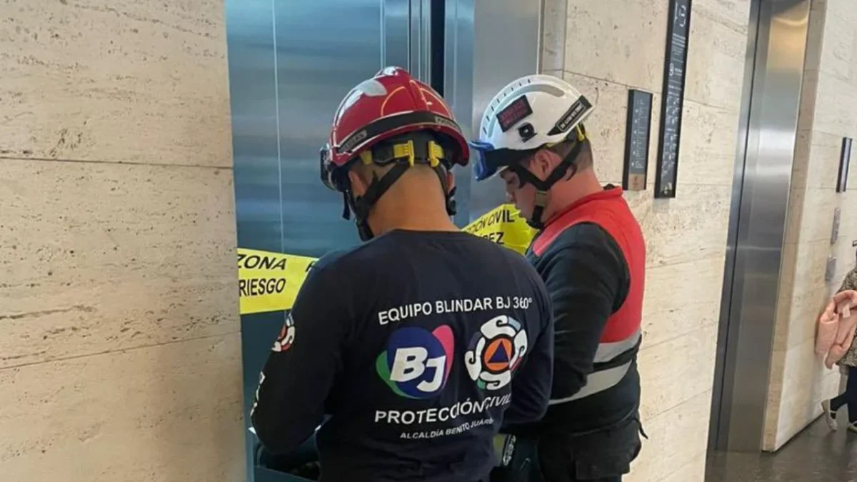 Desploma elevador en Plaza Mítikah; hay dos lesionados.