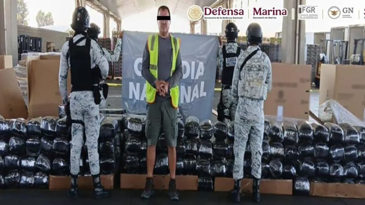 En cuadros, aseguran 1.1 toneladas de metanfetamina y 774 kilos de cocaína en Tijuana