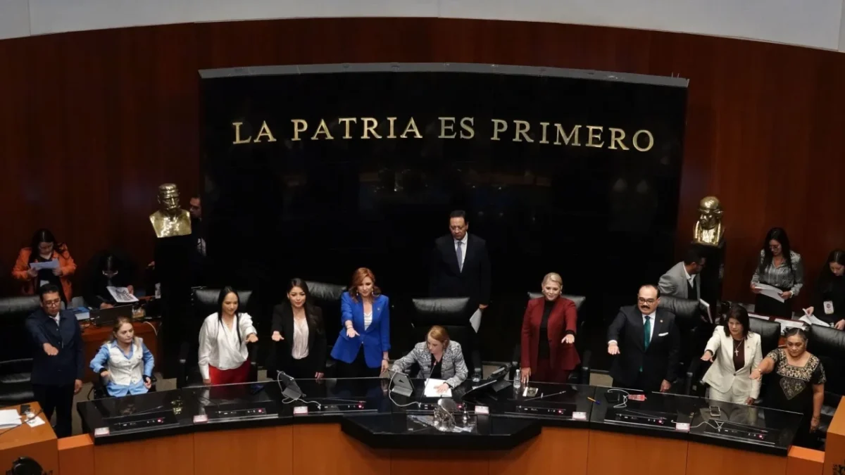 Grupos parlamentarios fijarán su postura durante la sesión solemne encabezada por la presidenta del Senado, Laura Itzel Castillo.