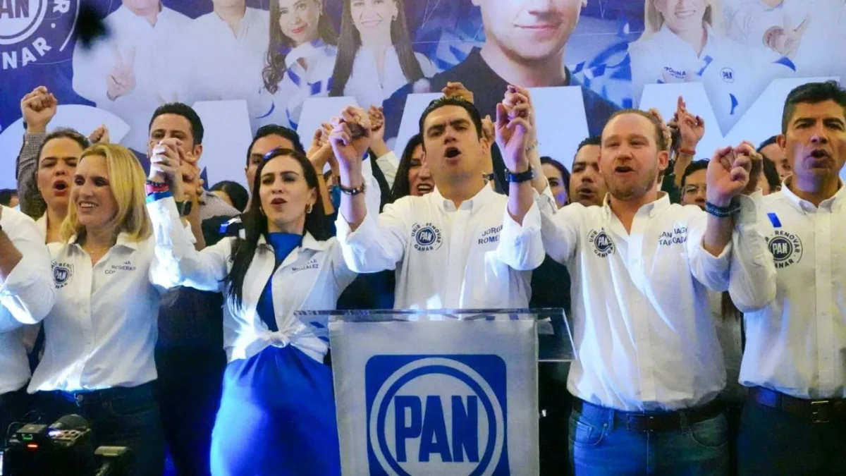 Señalan que la imagen de los militantes del albiazul está muy dañada, debido a que varios políticos se han cambiado de un partido a otro, generando desconfianza entre los votantes.