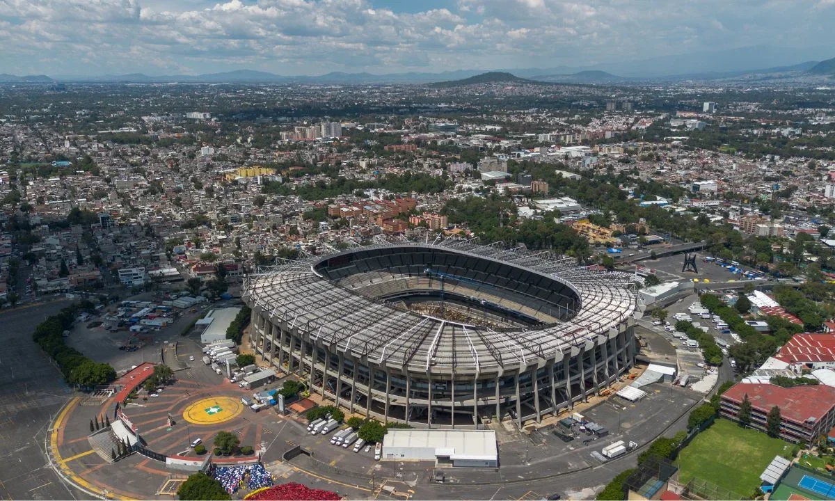 Asociación Mexicana de Infraestructura Deportiva considera que las obras pensadas para el Mundial 2026 iniciaron de manera tardía en el país, entre ellas, la renovación al Estadio Azteca.