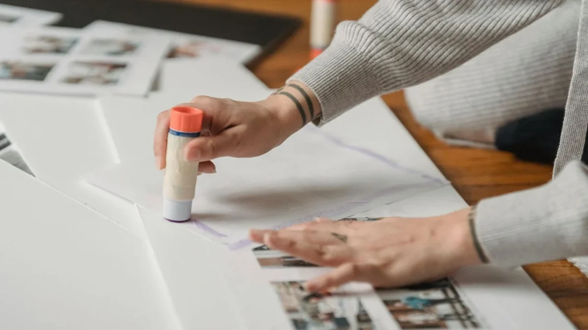 Profeco realizó un estudio en el que analizó los distintos adhesivos y pegamentos líquidos y estos fueron los resultados.