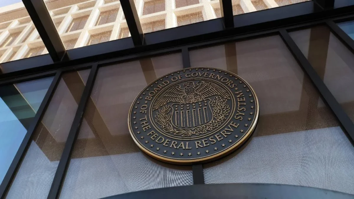 La Inflación anual de Estados Unidos se mantiene en 2.7%.