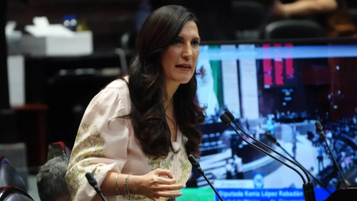Kenia López Rabadán surge como opción para encabezar la Mesa Directiva en San Lázaro en medio de tensiones políticas.