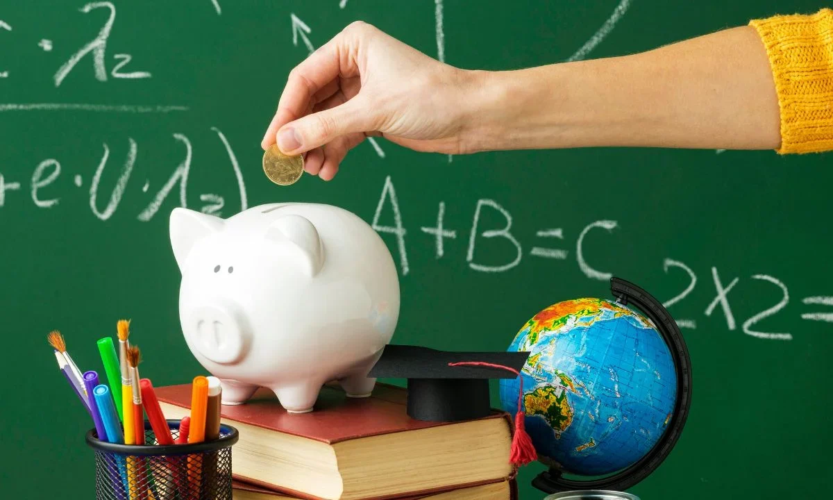 Descubre si el pago de colegiaturas en escuelas privadas es obligatorio y que hacer en caso de ya no poder cubrir dicho gasto, según Profeco.
