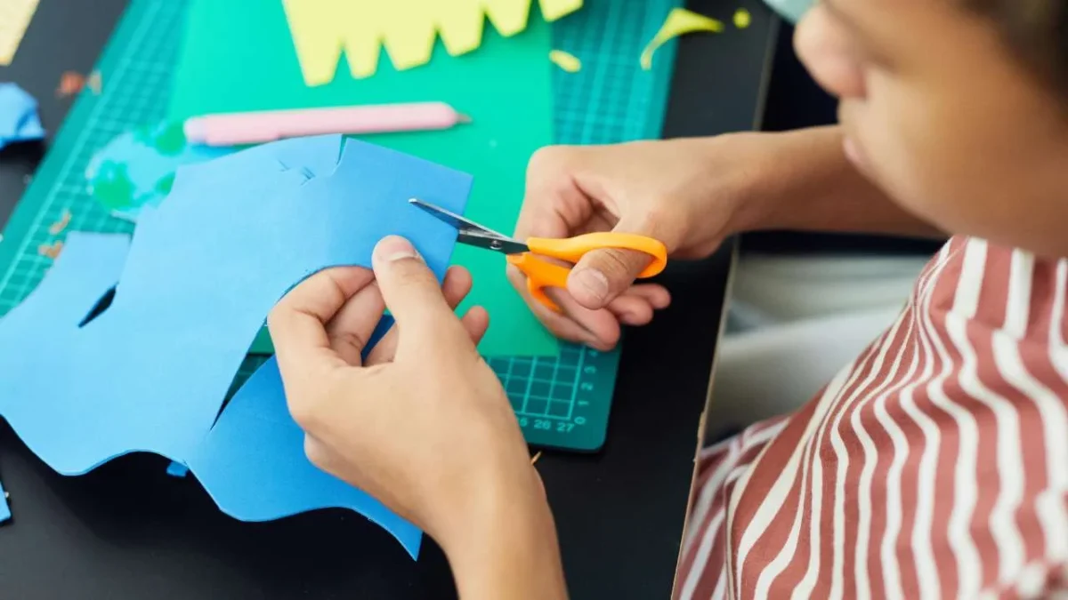 Te contamos cuáles son las tres mejores marcas de tijeras para el regreso a clases, según Profeco.