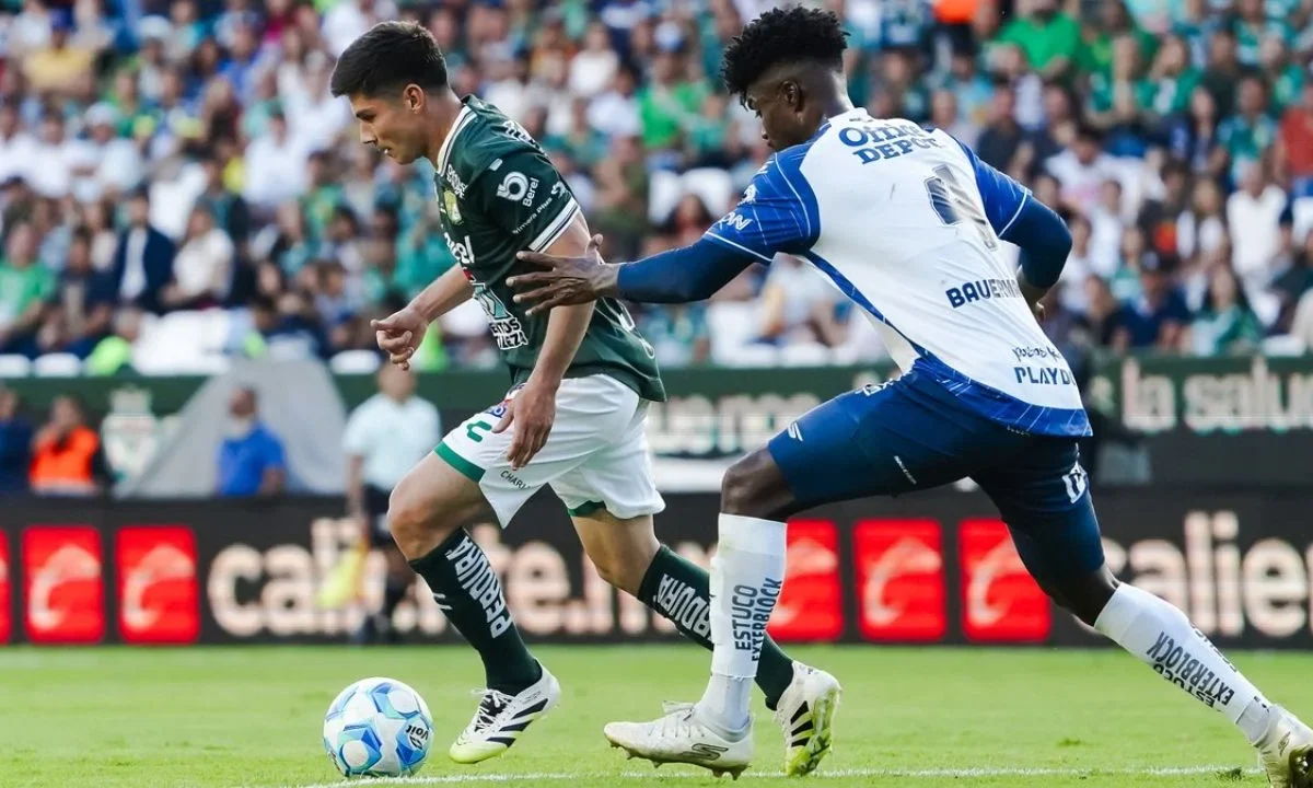 León y Pachuca empataron con dos tiros penales en el primer tiempo del partido disputado en el Estadio León, en la Jornada 6.