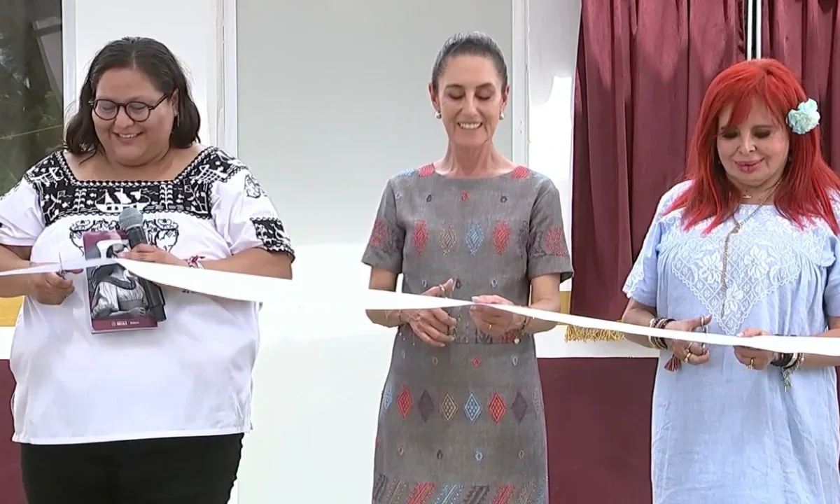 Claudia Sheinbaum inaugura el Centro Libre para Mujeres en Calakmul, enfatizando el trabajo directo con las comunidades.