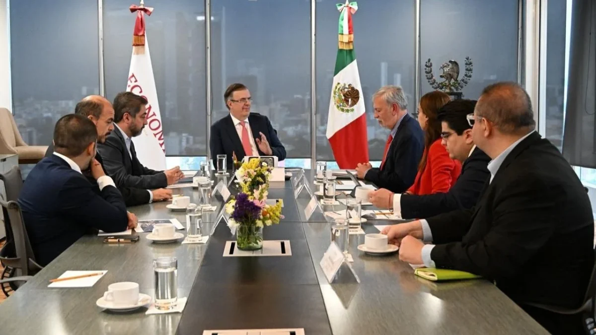 México impulsará a 55 pymes automotrices, indicó la Secretaría de Economía.