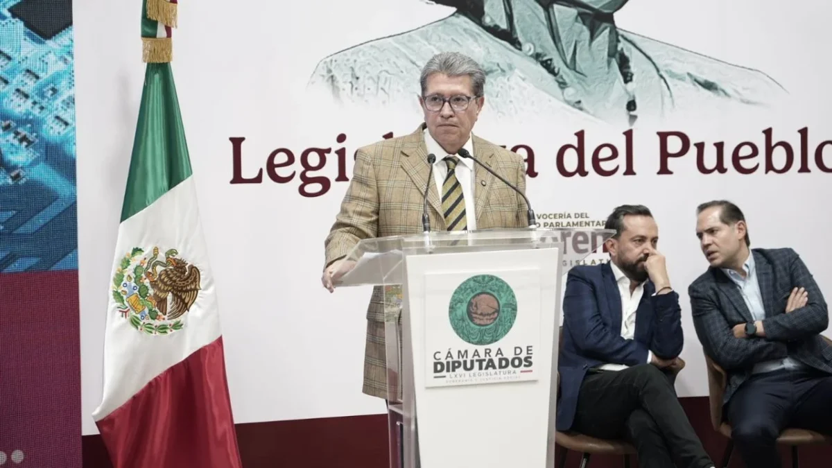 Ricardo Monreal justificó lo dicho por Sheinbaum sobre la humildad y austeridad y aseguró que viajó para cumplir un compromiso a su esposa.