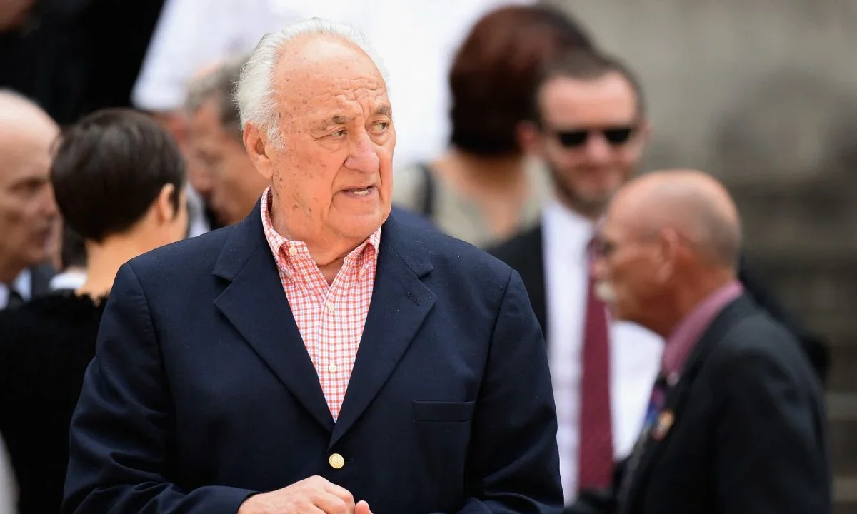 El sábado 23 de agosto se dio a conocer que el actor Jerry Adler murió a los 96 años. En su carrera fue conocido por ser parte de Los Soprano.