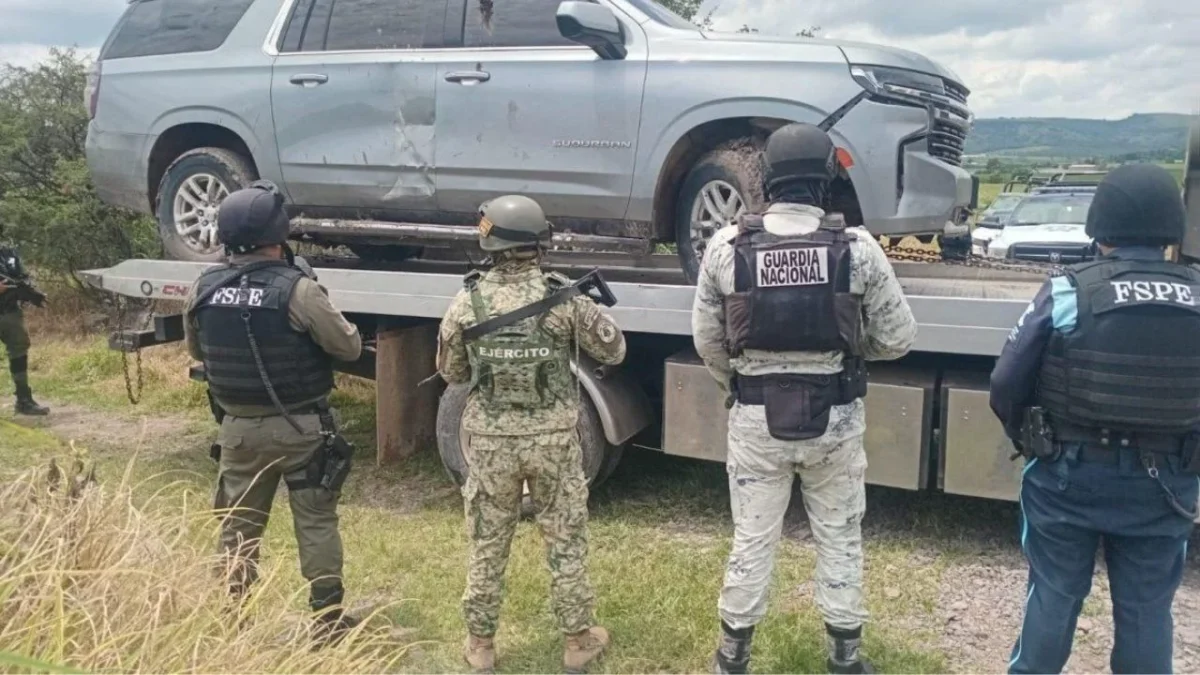 La Secretaría de Seguridad de Guanajuato desmanteló en Pénjamo un centro de operaciones criminal; mueren 2 menores tras ser rescatados.