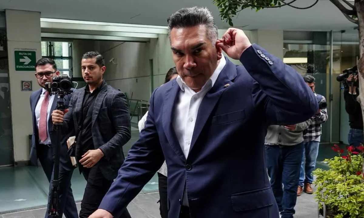 La Sección Instructora de la Cámara de Diputados afirmó que no existe una persecución política contra el dirigente del PRI, Alejandro Moreno.