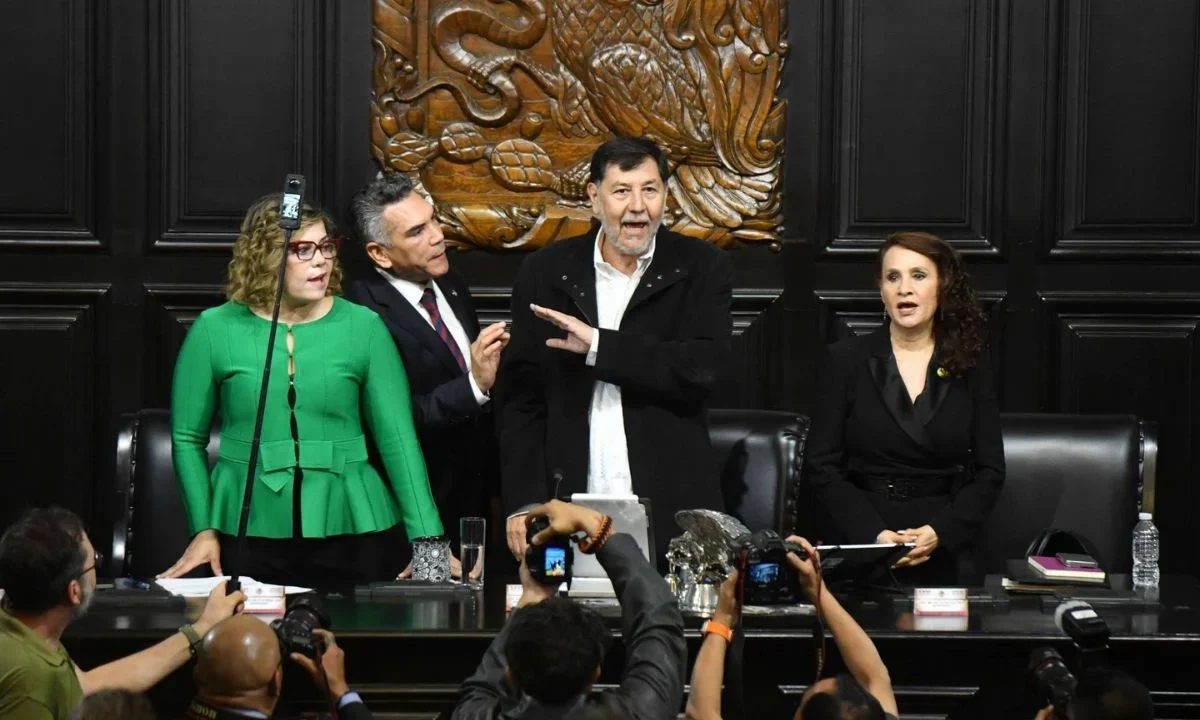 Gerardo Fernández Noroña busca el desafuero de 'Alito' Moreno y dos priistas más por agresión de este miércoles en el Senado.