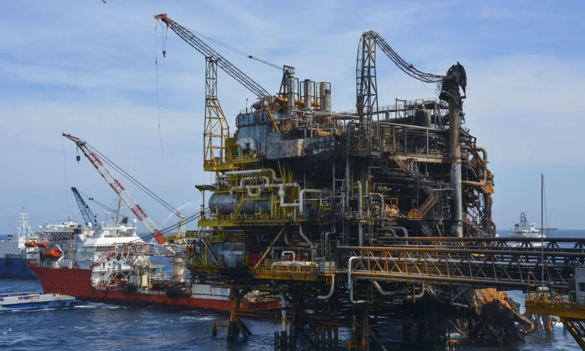La paraestatal Pemex denunció, ante la FGR, el asalto a la plataforma Akal-R en Cantarell.