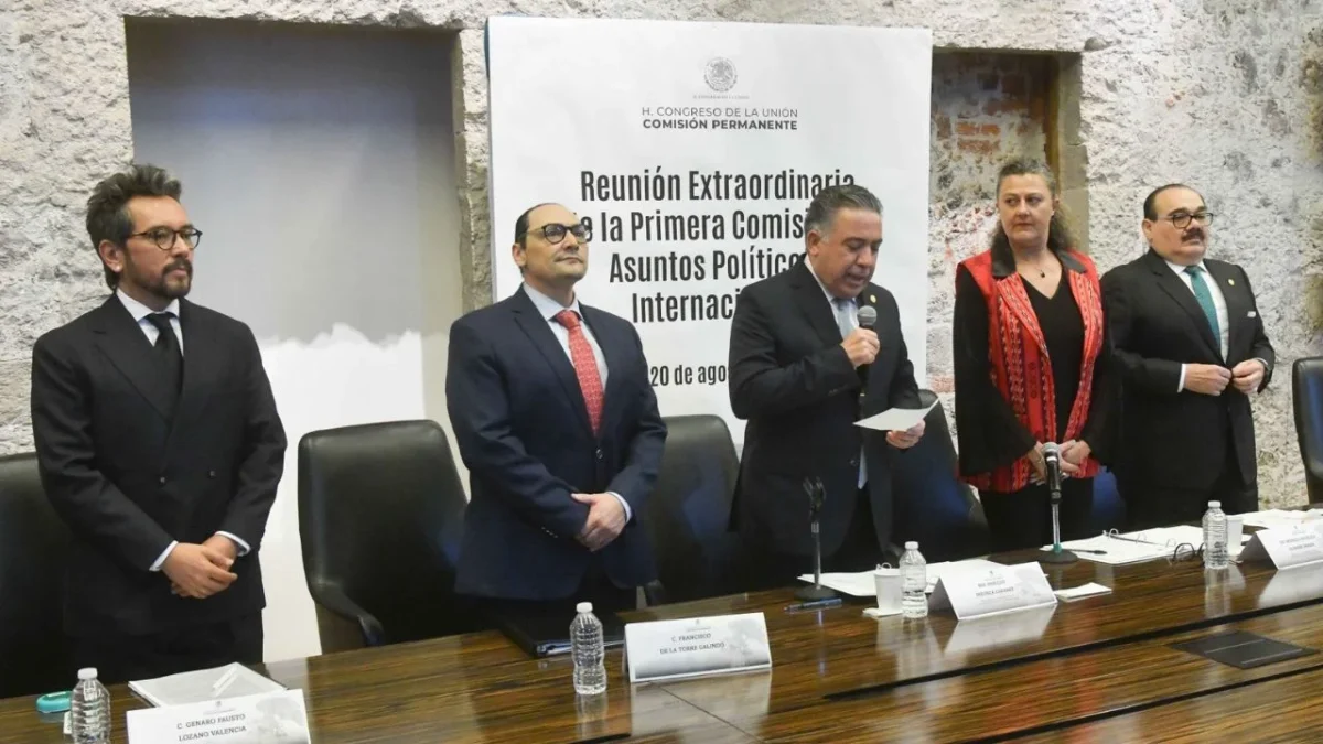 Por mayoría de votos, la Comisión Permanente ratificó a Genaro Lozano como embajador de México ante el Gobierno de Italia.