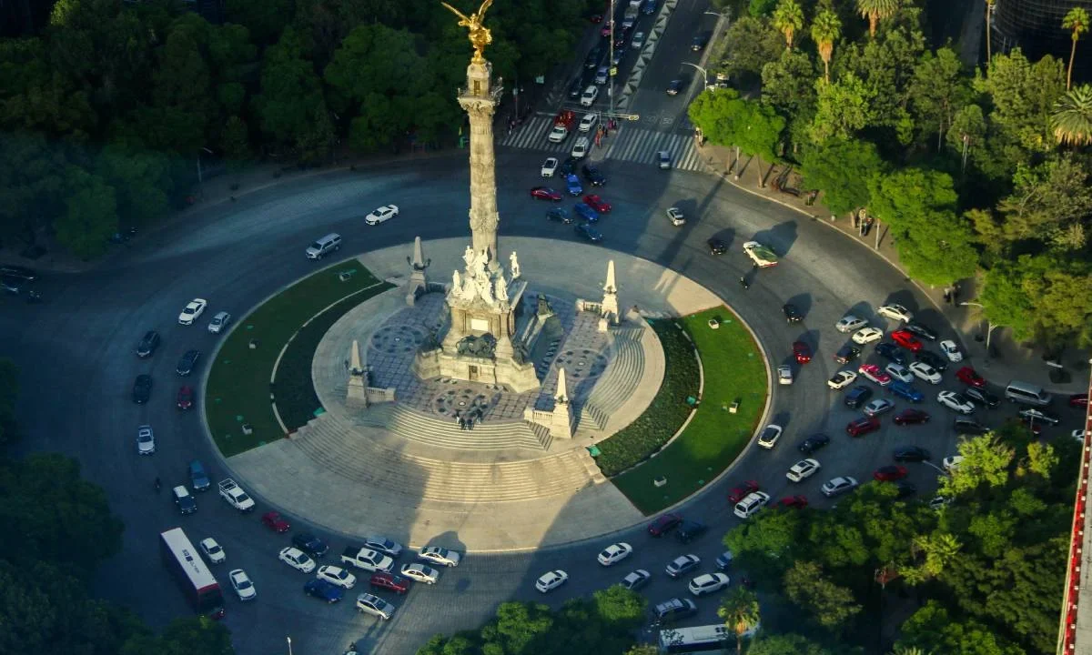 Habrá cierre vial en Paseo de la Reforma; lo anterior, se debe a que realizarán una filmación en la zona.