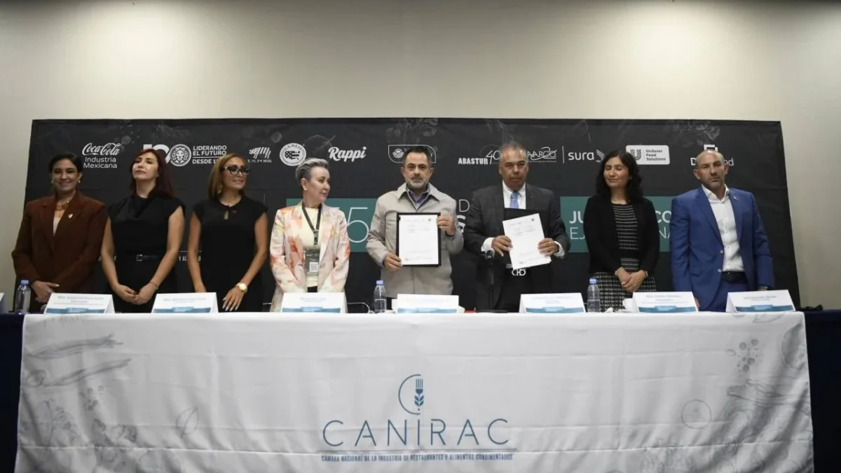 Profeco y Canirac acuerdan elevar calidad en el sector restaurantero en beneficio de los consumidores.
