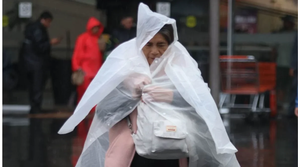 La SGIRPC y el alcalde de Álvaro Obregón exhortaron a la ciudadanía a extremar precauciones ante la Alerta Púrpura por lluvias torrenciales.
