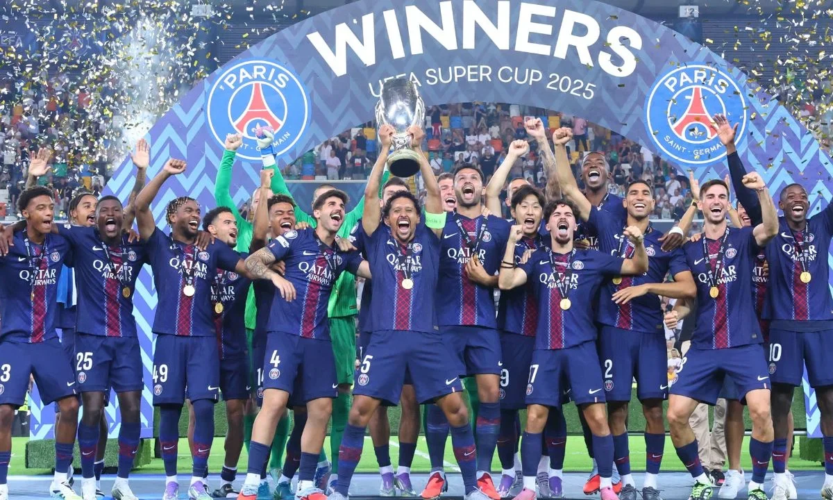 Con los títulos alcanzados en lo que va del 2025, Luis Enrique ya empató su mejor marca individual en 12 meses, que eran los cinco campeonatos que ganó con el Barcelona en 2015