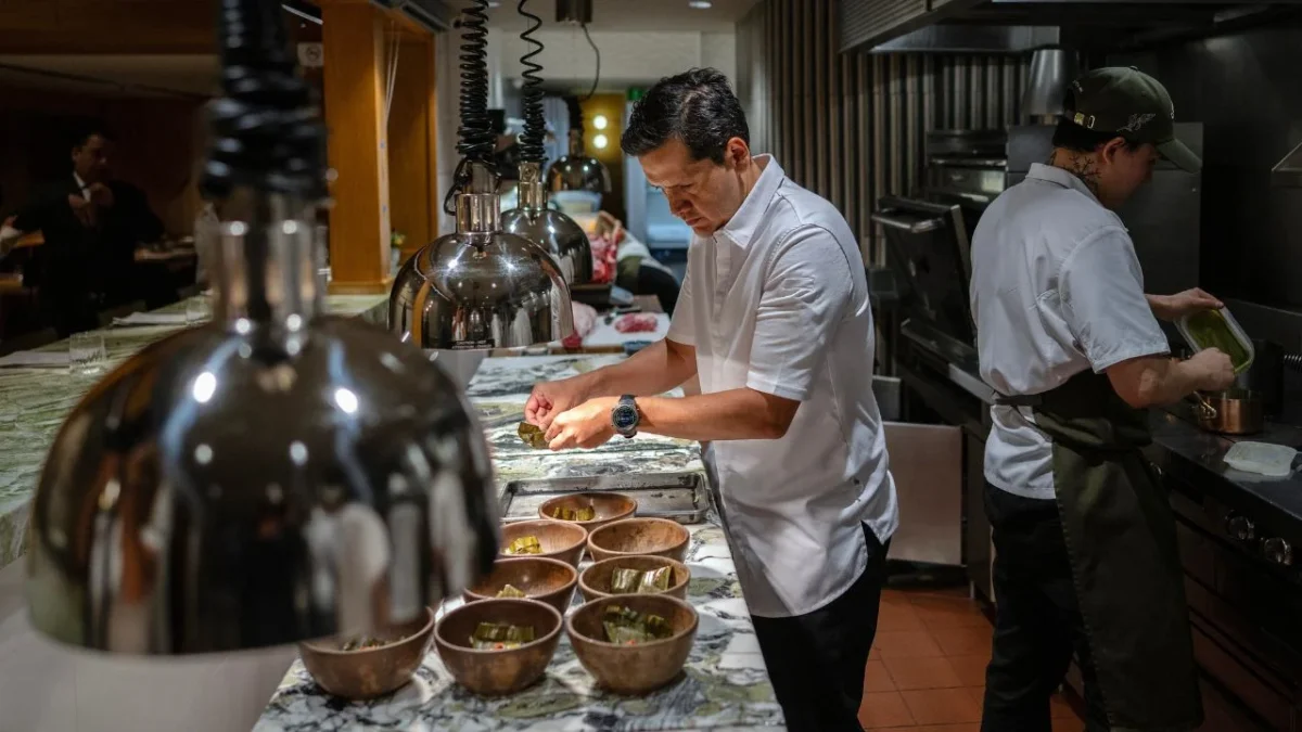 2 son las estrellas de la Guía Michelin con las que cuenta y ocupa la tercera posición en The World’s 50 Best Restaurants.