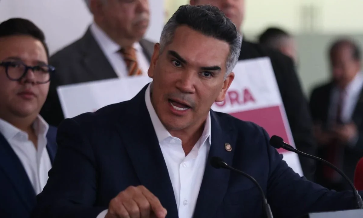 Rechaza INE abrir investigación contra Alito Moreno