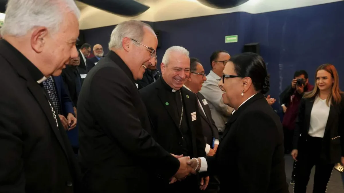 Rosa Icela Rodríguez se reunió con representantes religiosos para fortalecer la colaboración en acciones por la paz y la inclusión.