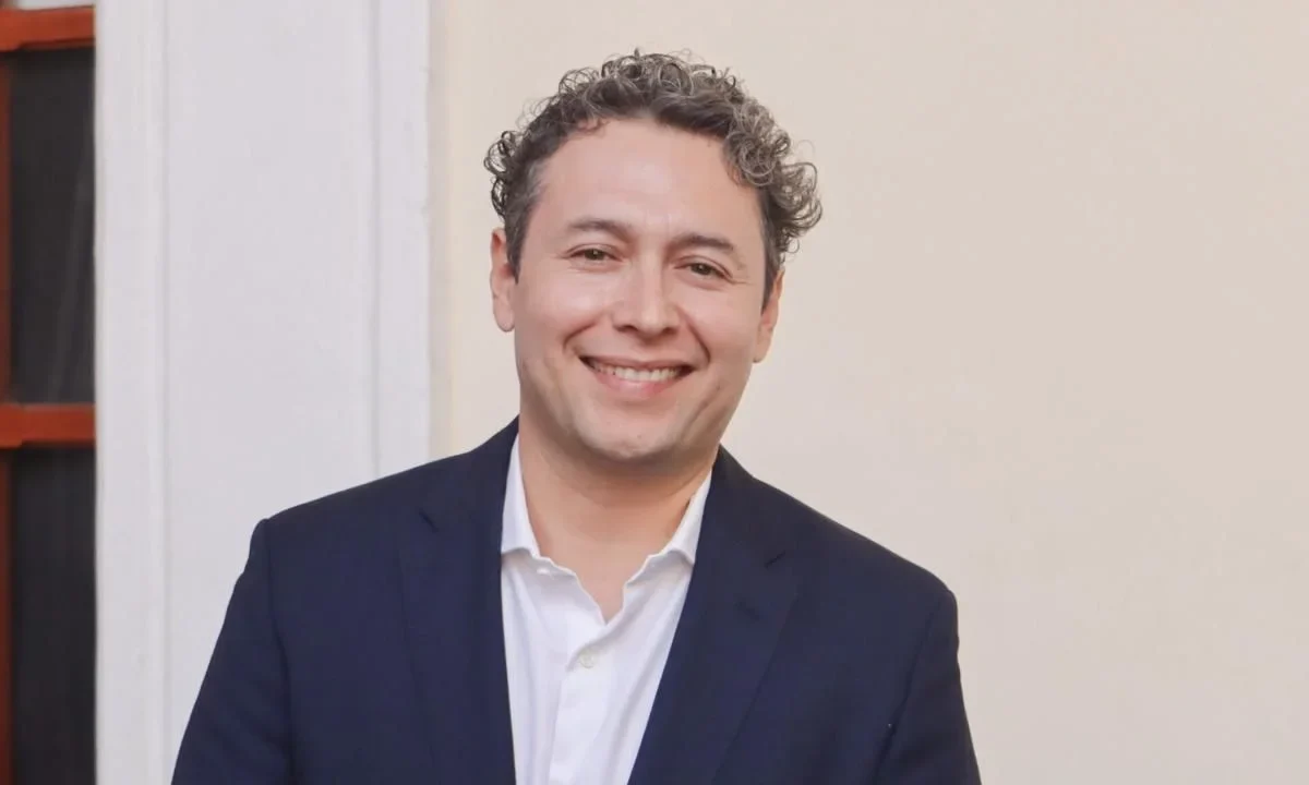 Se desvanece Rodolfo Javier Zepeda para ocupar el cargo de rector de la BUAP tras señalamientos de irregularidades.