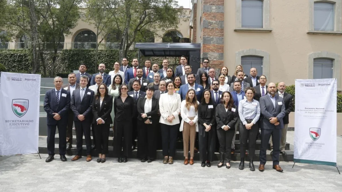 Martha Figueroa Franco encabezó el Encuentro Nacional de Secretariados Ejecutivos para reforzar la seguridad pública en México.