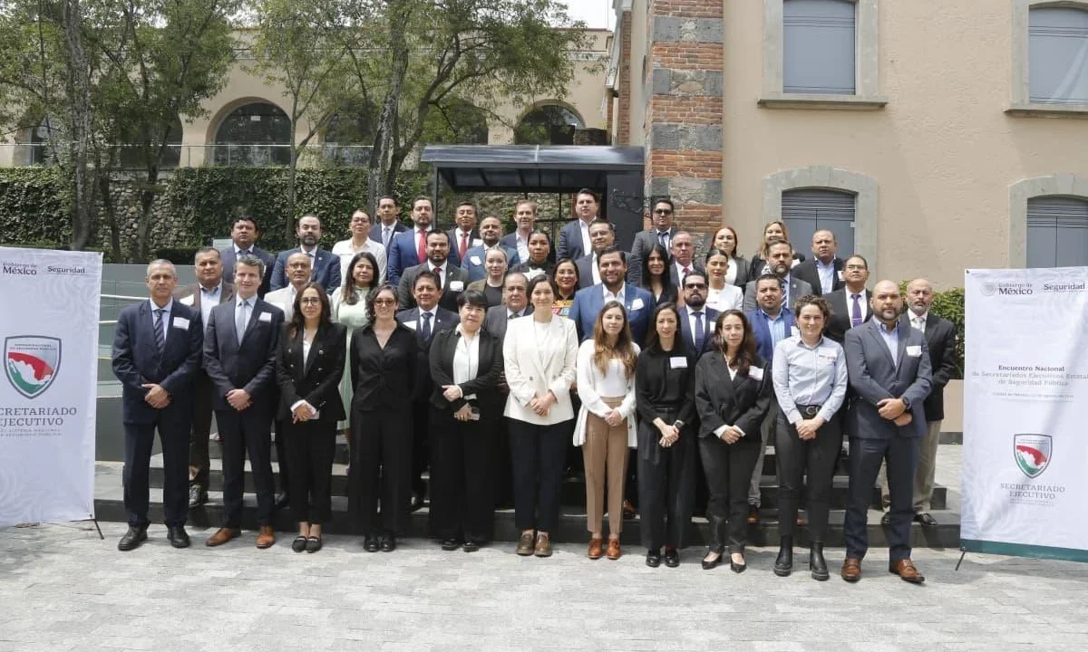 Martha Figueroa Franco encabezó el Encuentro Nacional de Secretariados Ejecutivos para reforzar la seguridad pública en México.