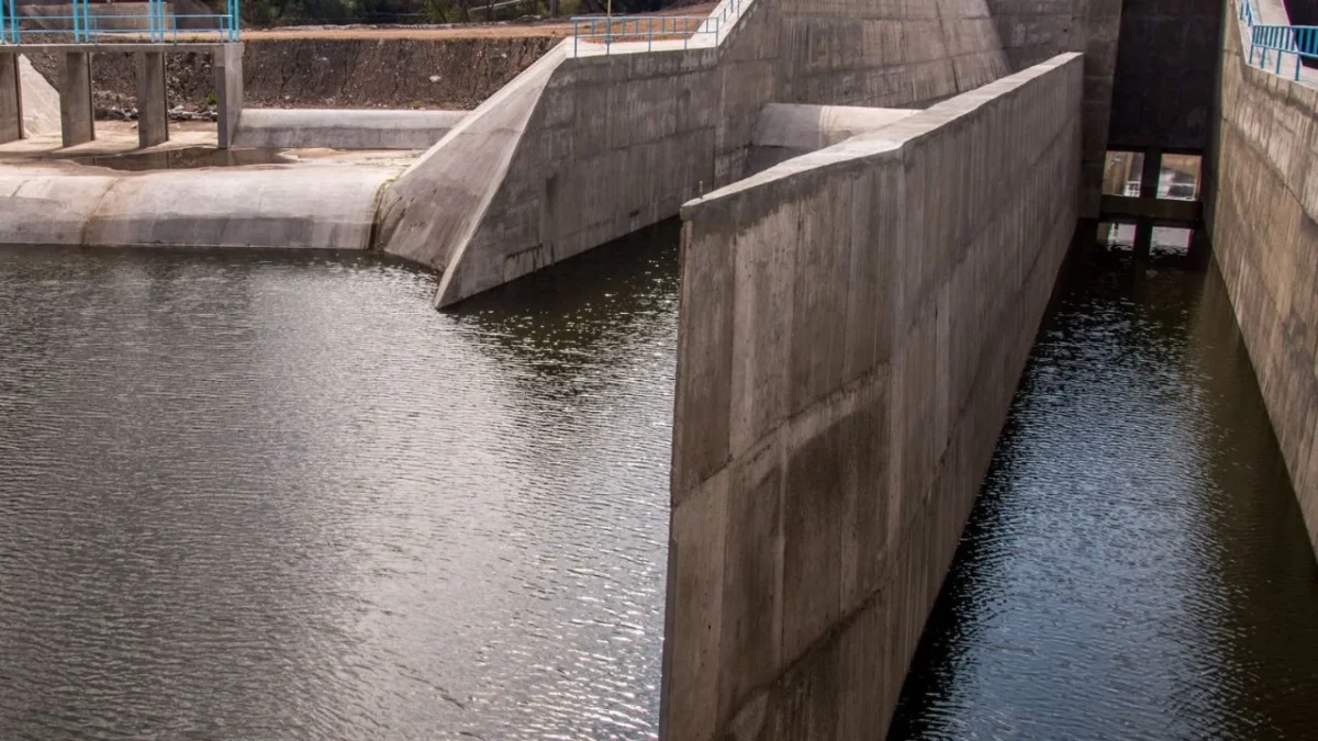 La Secretaría de Gestión Integral del Agua de la Ciudad de México (Segiagua) publicó la convocatoria de licitación para la rehabilitación de estaciones de medición y telemetría en salida del túnel emisor oriente.