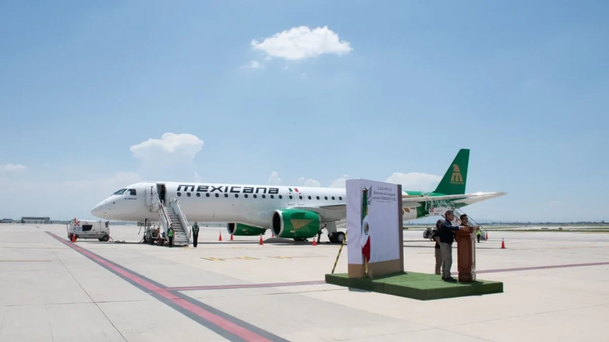 La presidenta Claudia Sheinbaum reiteró que la llegada del segundo Embraer a Mexicana forma parte de la flota de 20 aeronaves que adquirirán.