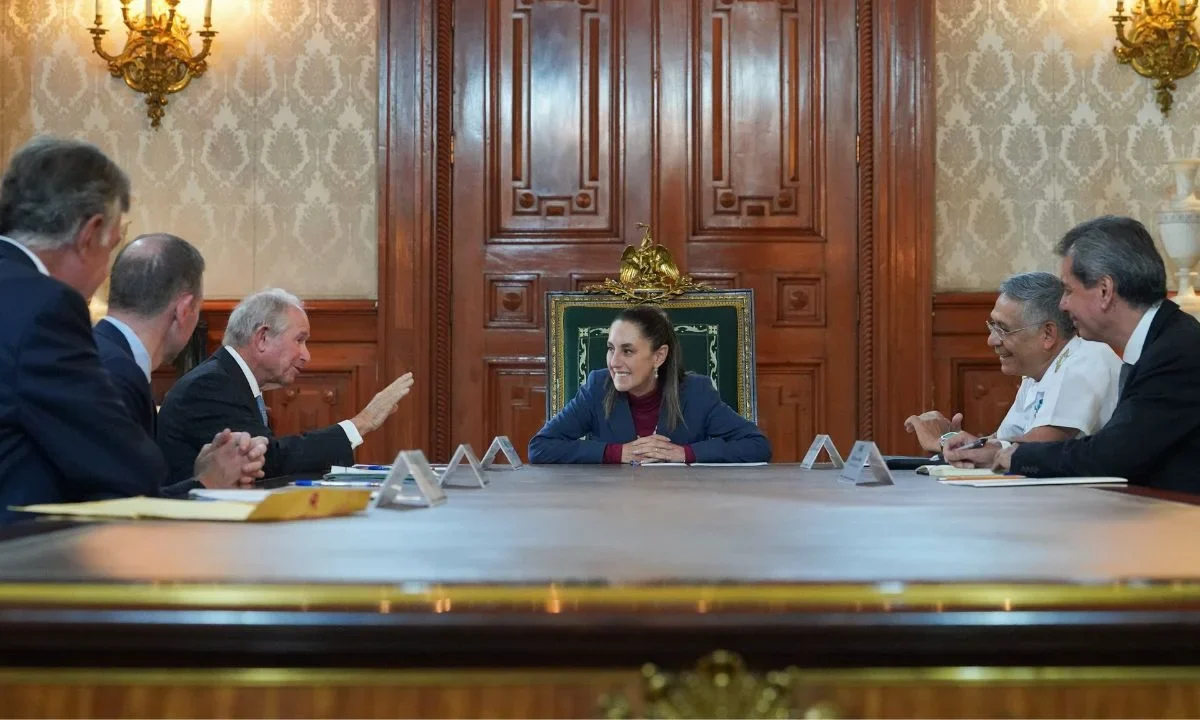 La presidenta Sheinbaum recibió al director de Blackstone; firma ampliará inversiones en México.