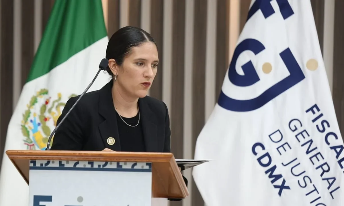 Sicarios vigilaron 20 días a colaboradores de Brugada, informó la titular de la FGJCDMX, Bertha Alcalde.