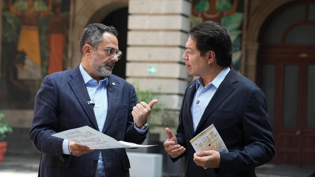 El titular de la SEP y el de Profeco presentaron la Feria de Regreso a Clases 2025, que contará con más de 50 expositores.