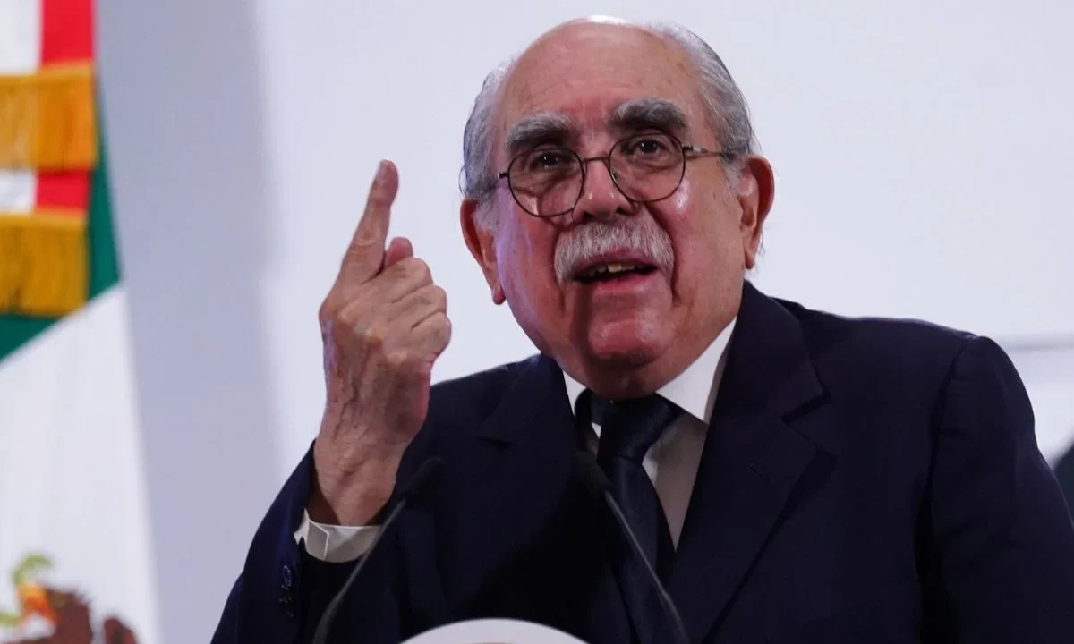 Pablo Gómez deja la UIF y ahora será el encargado de confeccionar una propuesta de reforma electoral de la presidenta Claudia Sheinbaum