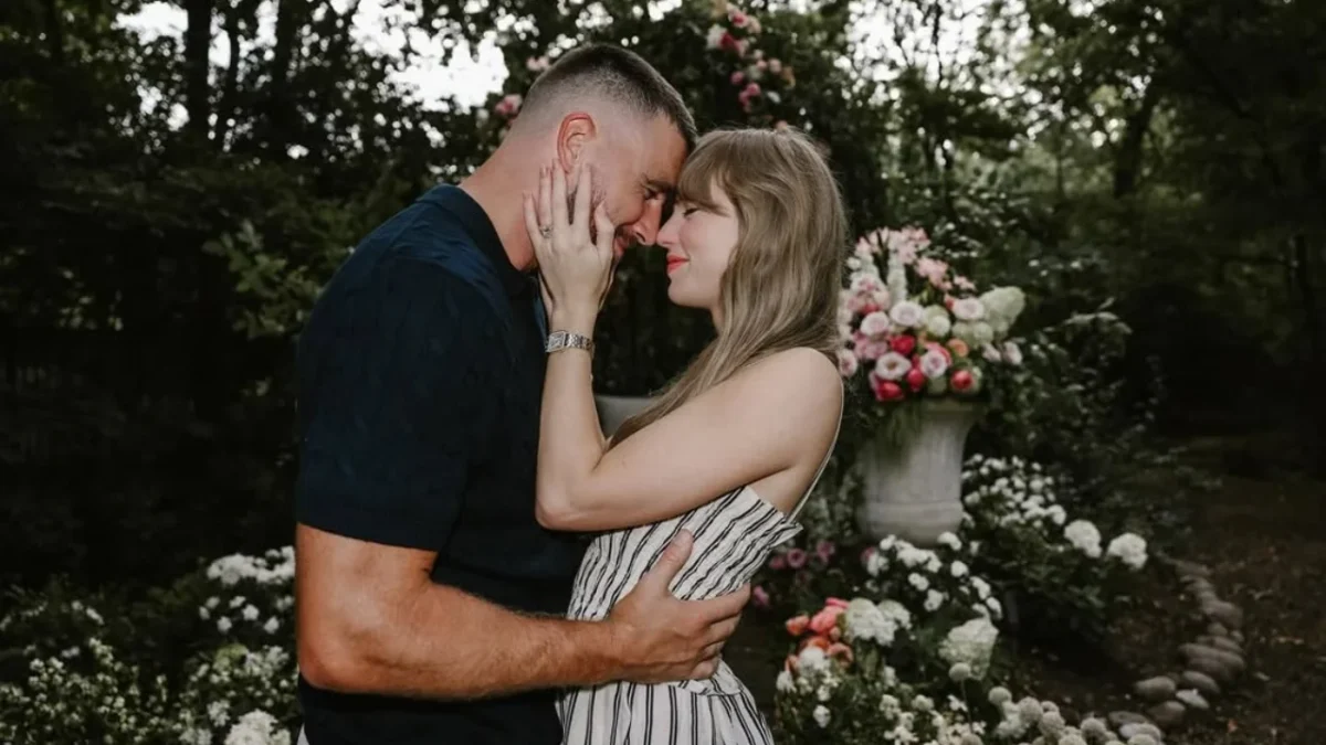 Travis Kelce y Taylor Swift se comprometieron hace dos semanas, dice Ed Kelce, padre del jugador.
