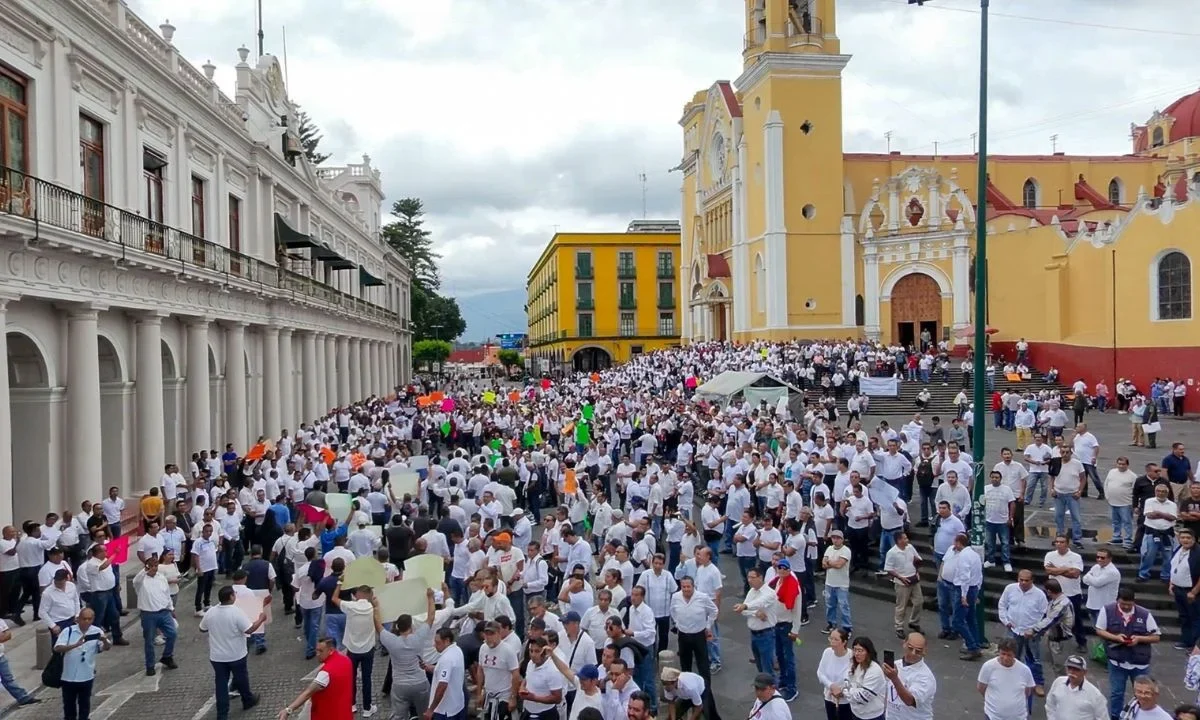 El 28 de julio pasado, taxistas se manifestaron para exigir justicia para la maestra jubilada Irma Hernández y tarifas justas.