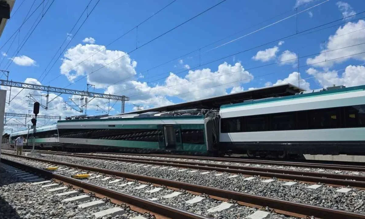 La Secretaría de la Defensa Nacional (Defensa) informó que ya se investiga "el percance de vía" que sufrió el Tren Maya.