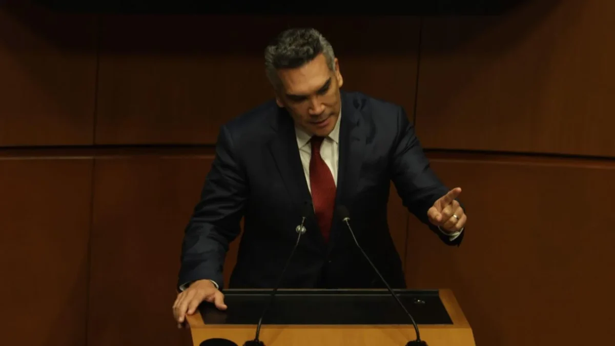 “Yo no estoy acusado de tener vínculos con el crimen organizado”: Alito Moreno; “lo suyo es el lodazal”, responde Adán Augusto.