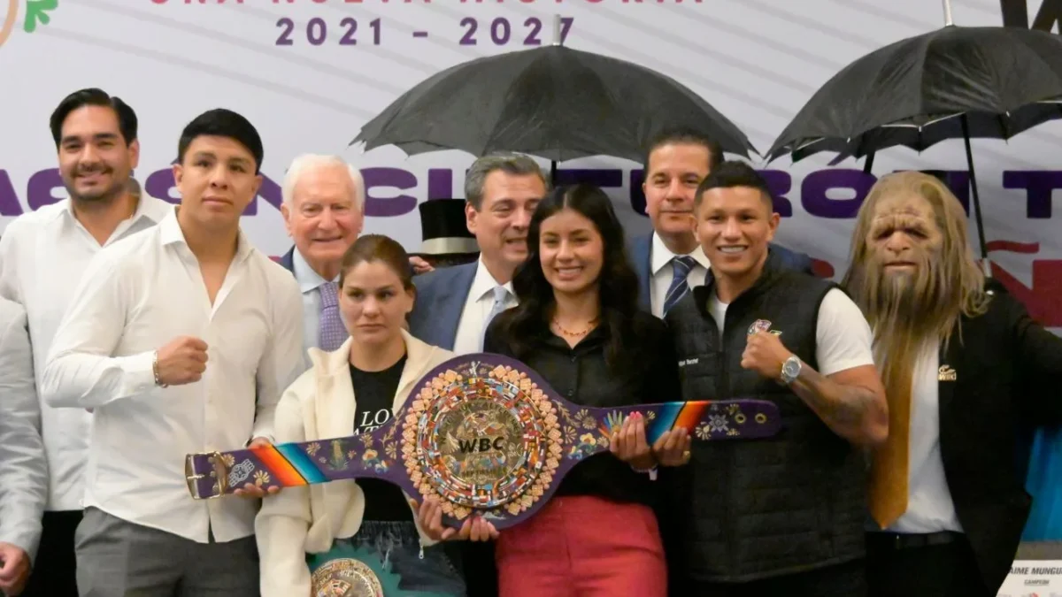 Presentan el cinturón Tlaxcal “Nahui Huey Altepemeh”, que acompañará la pelea entre Canelo & Crawford el próximo 13 de septiembre en Las Vegas.
